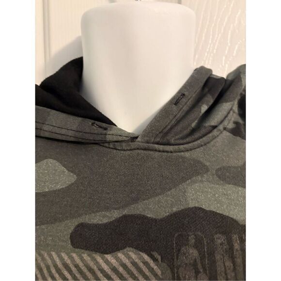 NBA Camo Sleeveless Hoodie. Size Small - Picture 4 of 10